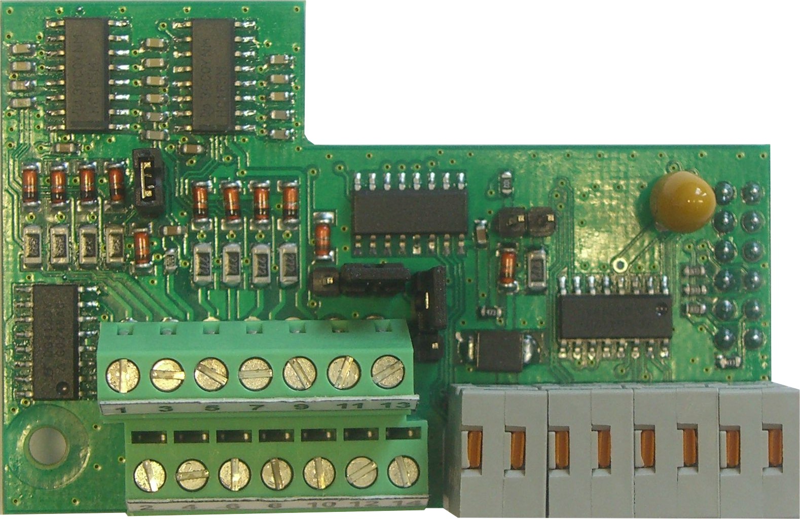 3068000640101